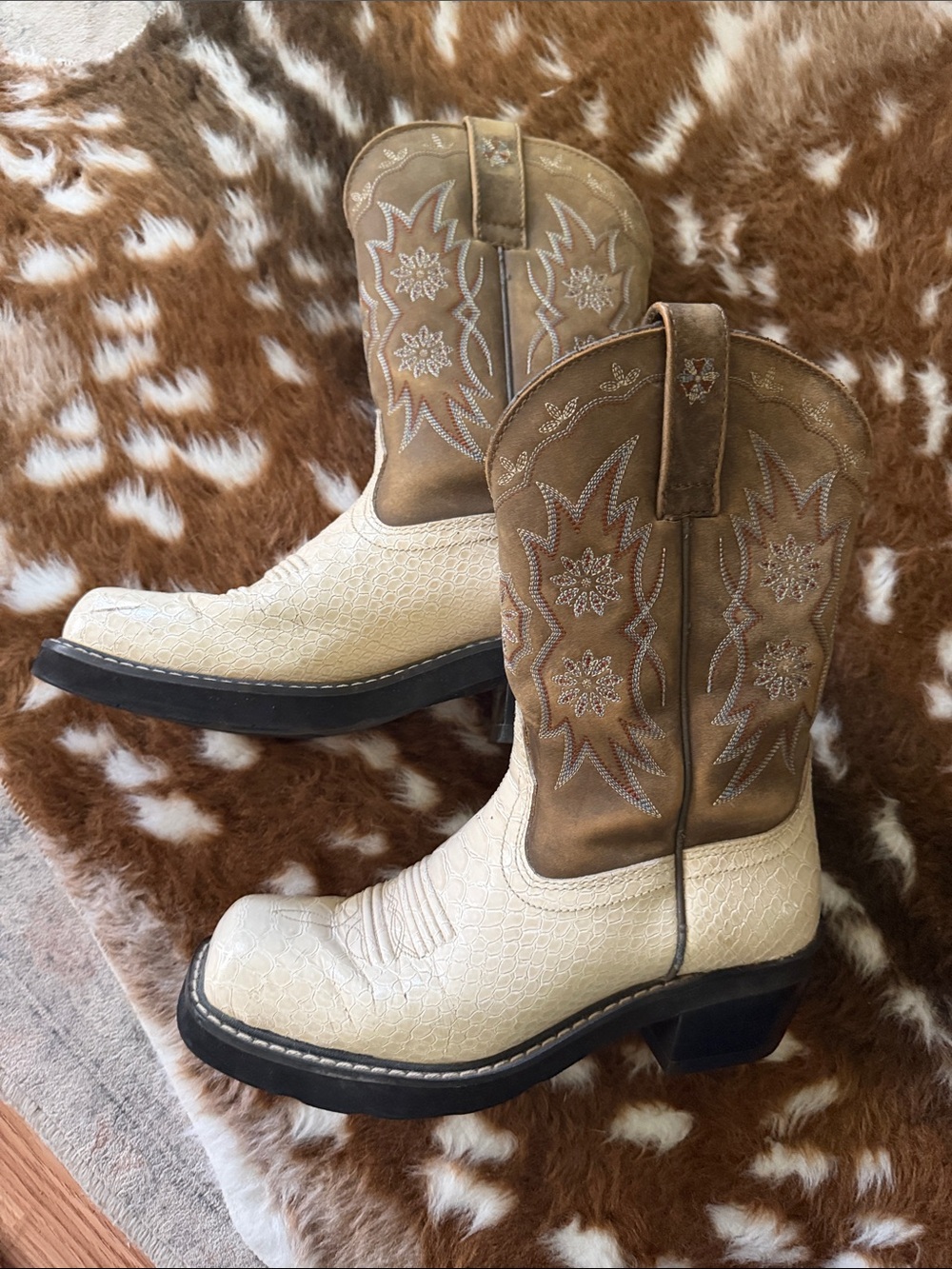 Ariat Western Cowboy Boots with Embossed Leather